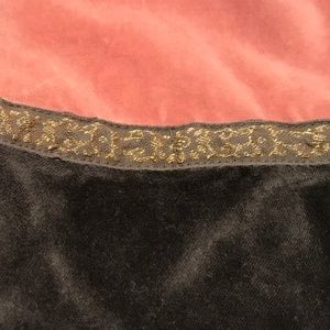 Hanna Andersson Bottoms - Hanna Andersson Girl's Velour Skirt Size 100 (4T) Hanna Andersson Bottoms - Hanna Andersson Girl's Velour Skirt Size 100 (4T)